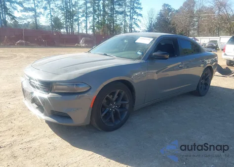 2019 Dodge Charger Sxt Rwd z USA, uszkodzony, nr VIN 2C3CDXBG0KH715111